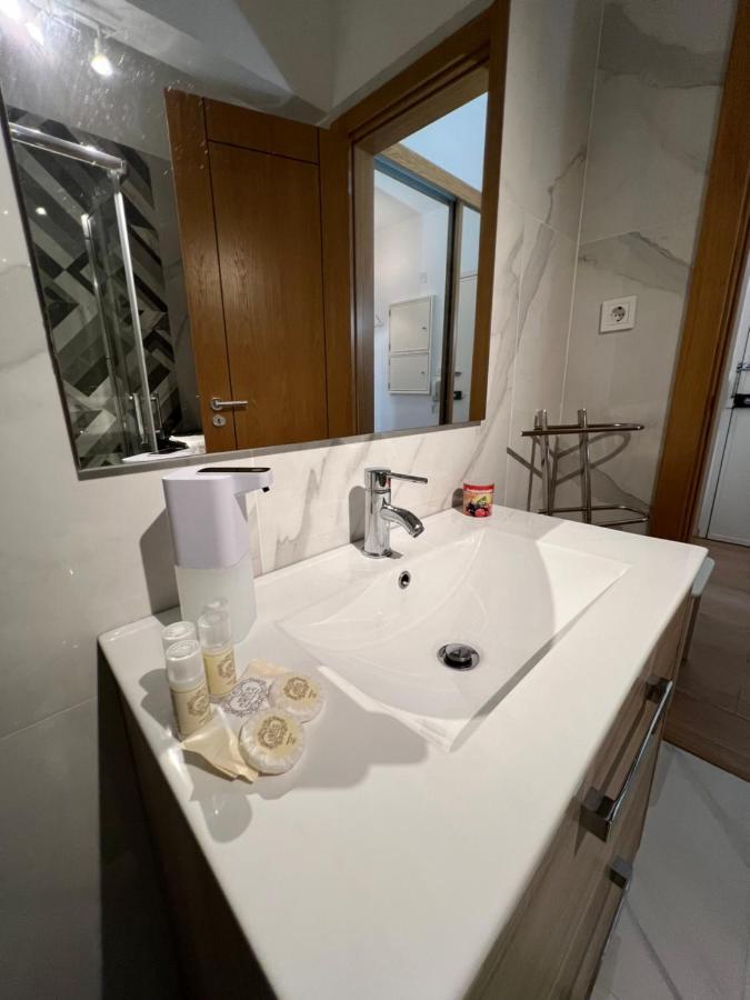 Apartamento Vip Vasco Da Gama -ap Completo Com Terraco 60m2 Lisboa
