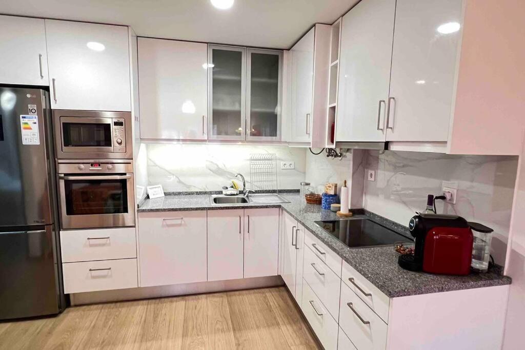 Apartamento Vip Vasco Da Gama -ap Completo Com Terraco 60m2 Lisboa